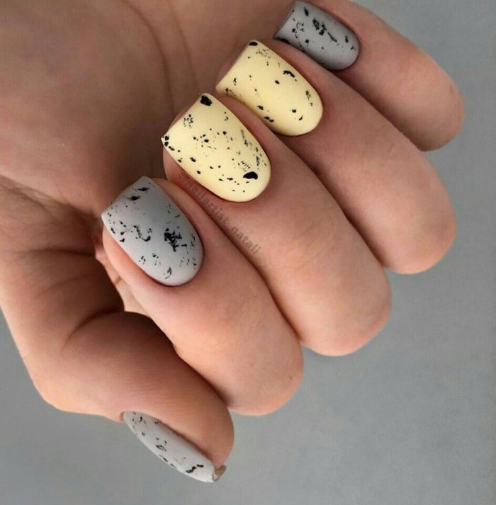 Перепелиное яйцо маникюр матовый