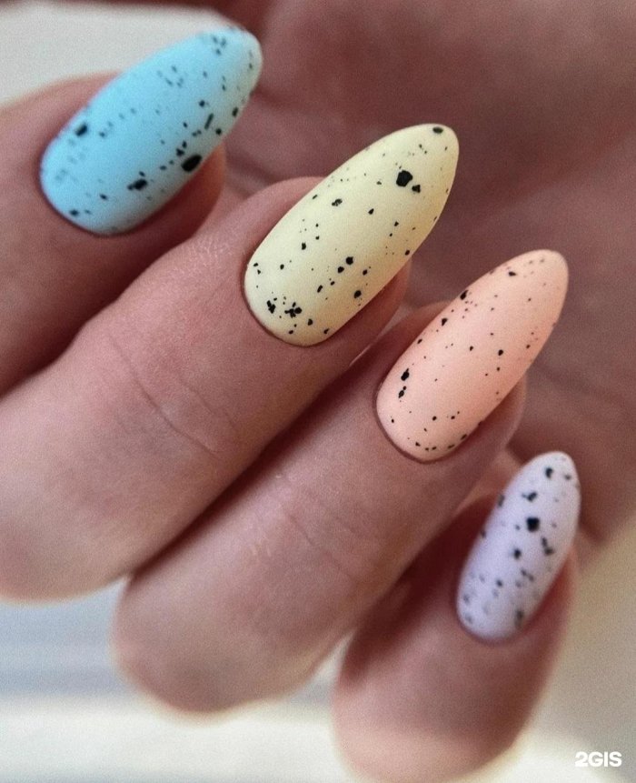 Маникюр перепелиное яйцо миндаль 2022