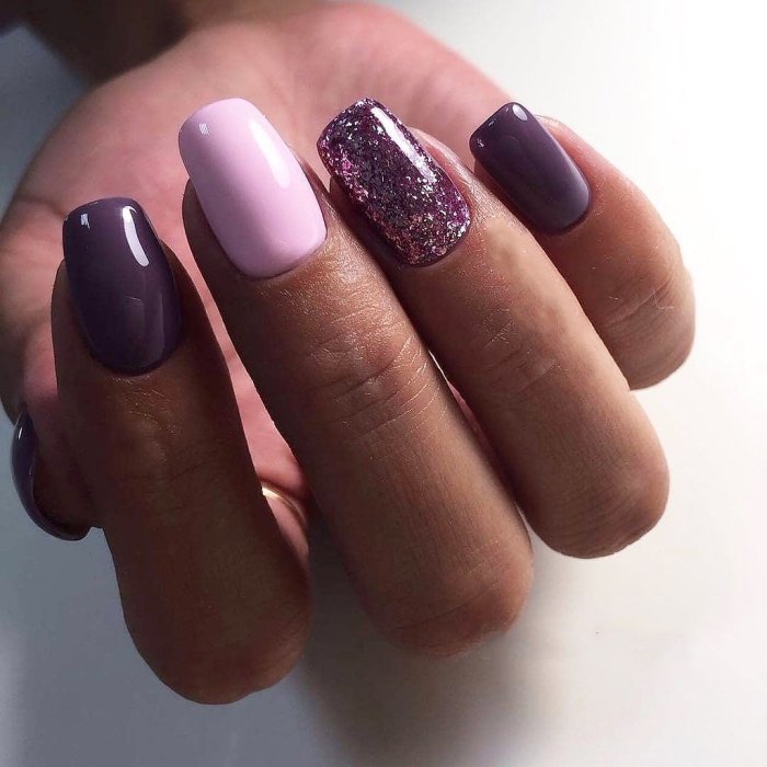 Осенний маникюр в темных тонах