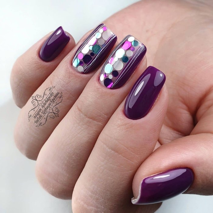 Фиолетовый маникюр