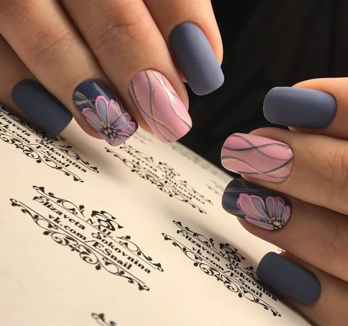 Выбрать дизайн маникюра