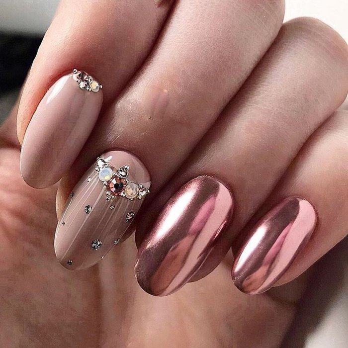 Маникюр 2021 Жемчужная втирка