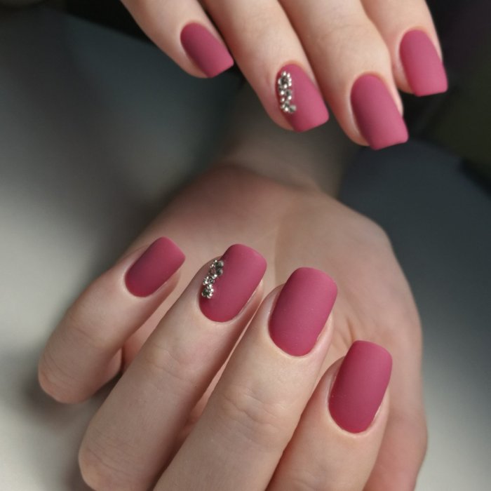 Маникюр на квадратные ногти