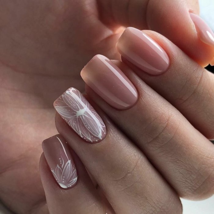 Короткие аккуратные ногти