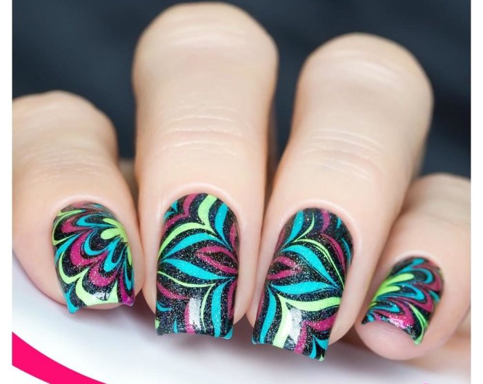 Водный маникюр узоры