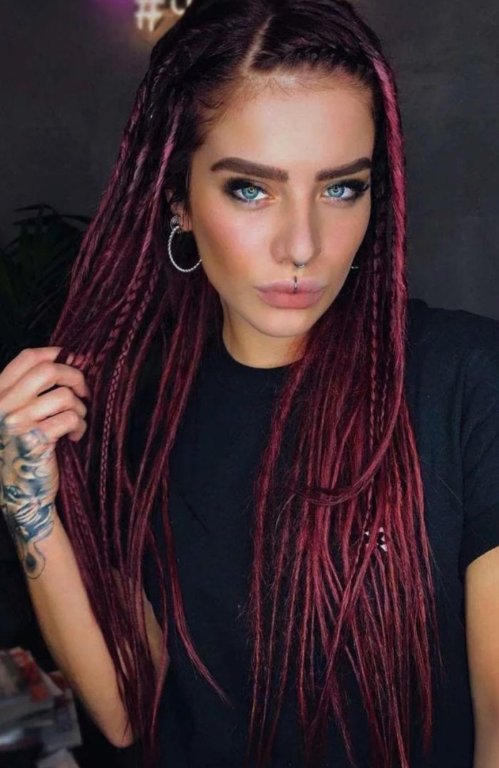 Икелине Станге дреды