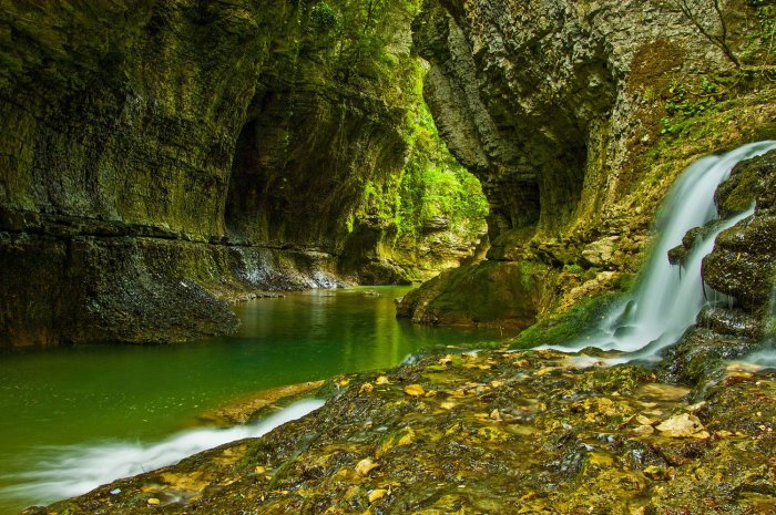 Мартвильский каньон Грузия