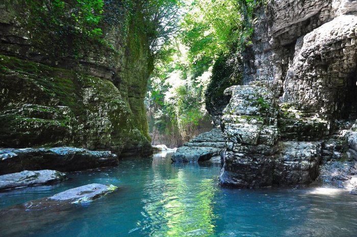 Водопад Мартвили Грузия
