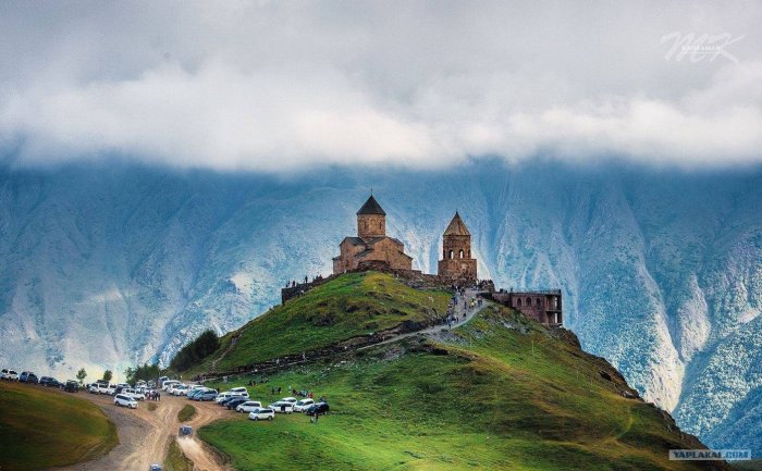 Монастырь Гергети Грузия