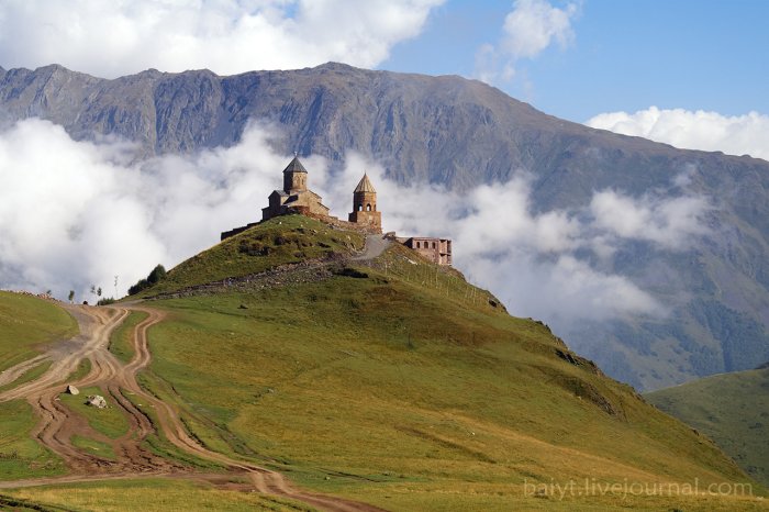 Гергети Церковь Святой Троицы
