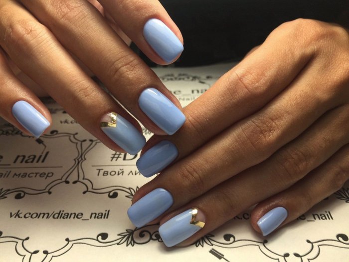 Голуборозовый маникюр